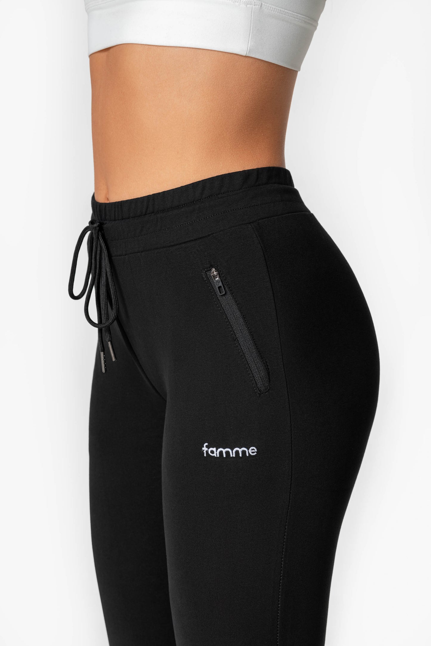 Black Fit Jogger - for dame - Famme - Jogger