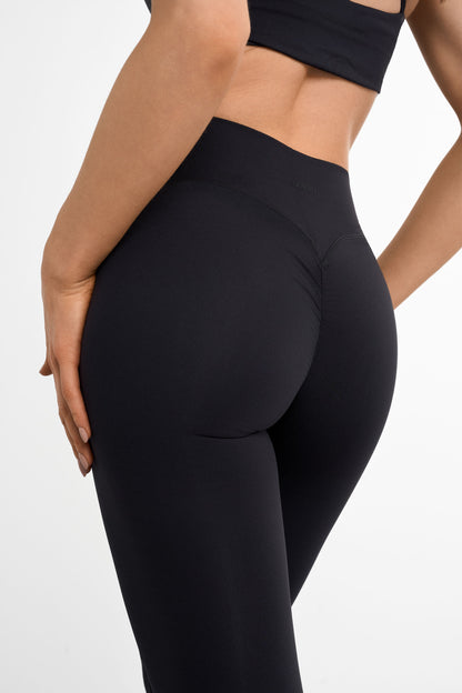 Signature Scrunch Leggings