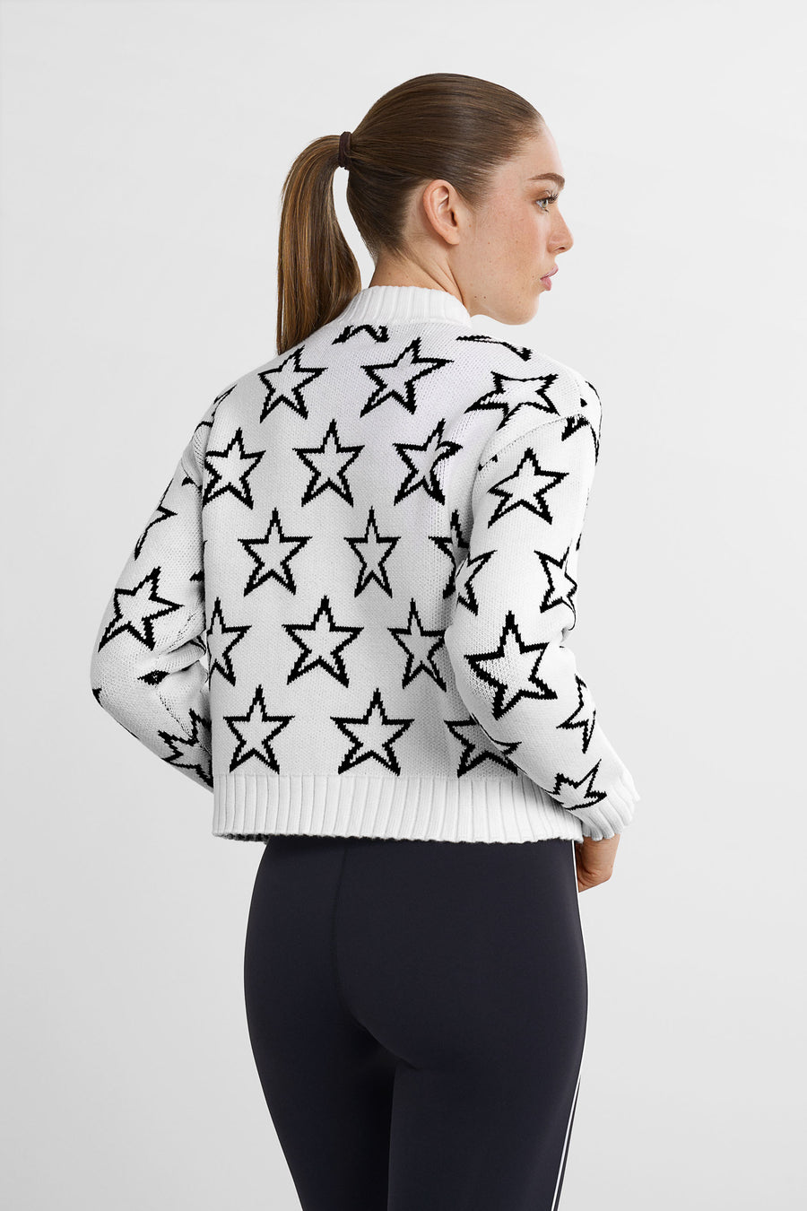 Chunky Knit Star Sweater · White/Black