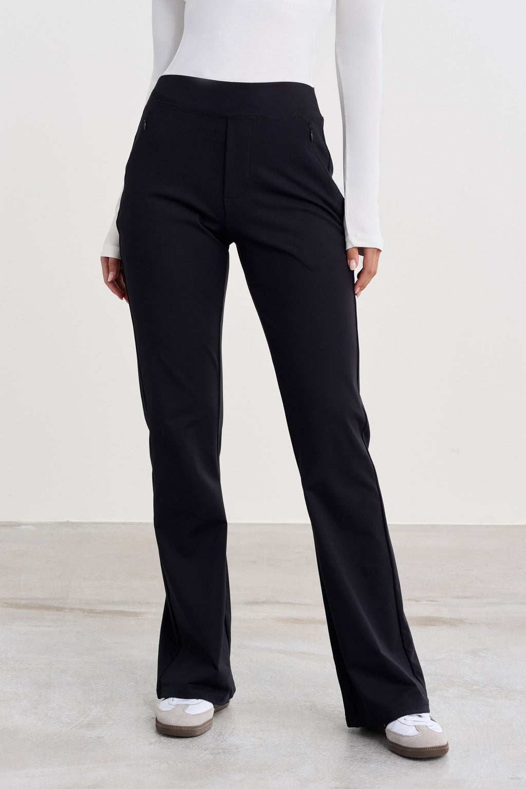 Tailored Bootcut Pants - for dame - Famme - Pants
