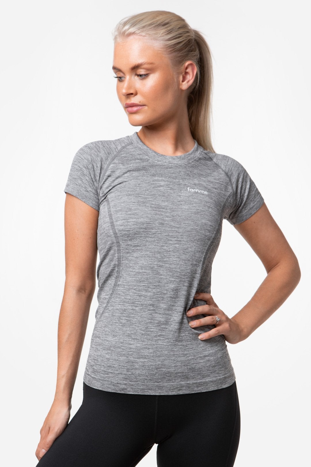 Grey Tech T-Shirt - for dame - Famme - T-Shirt